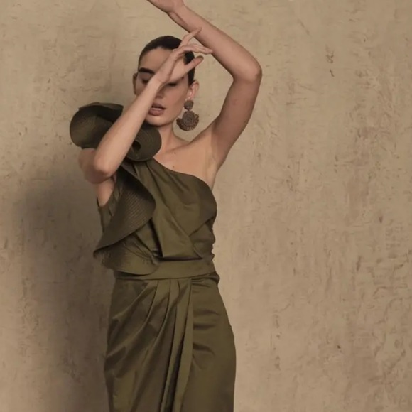 NWT Johanna Ortiz It's Never Too Late One Shoulder Midi Dress in Green Size 2 - Picture 15 of 15